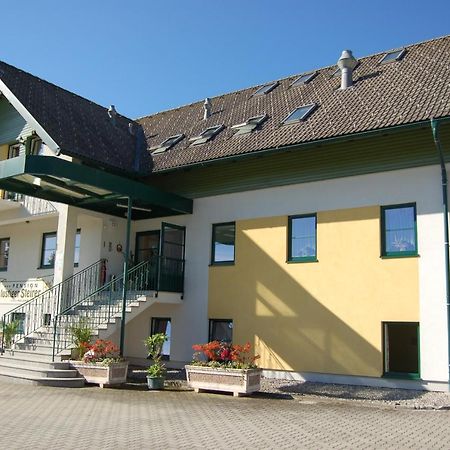 Gasthaus Pension Zum Lustigen Steirer Bruck an der Mur Exteriér fotografie
